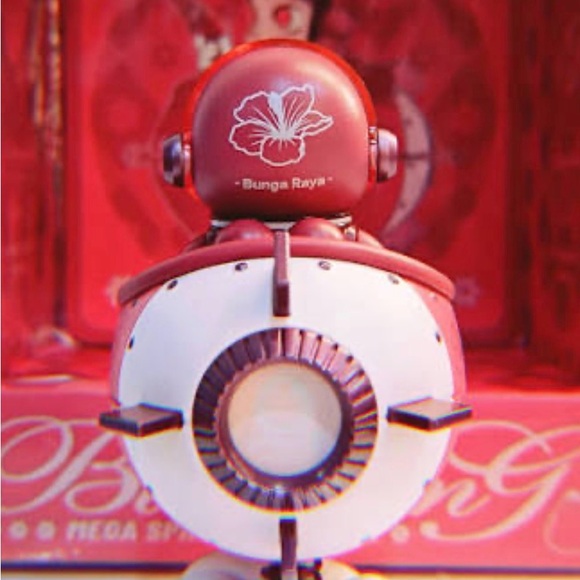 SEALED Authentic Blooming Hibiscus (Malaysia) Exclusive - Picture 2 of 4